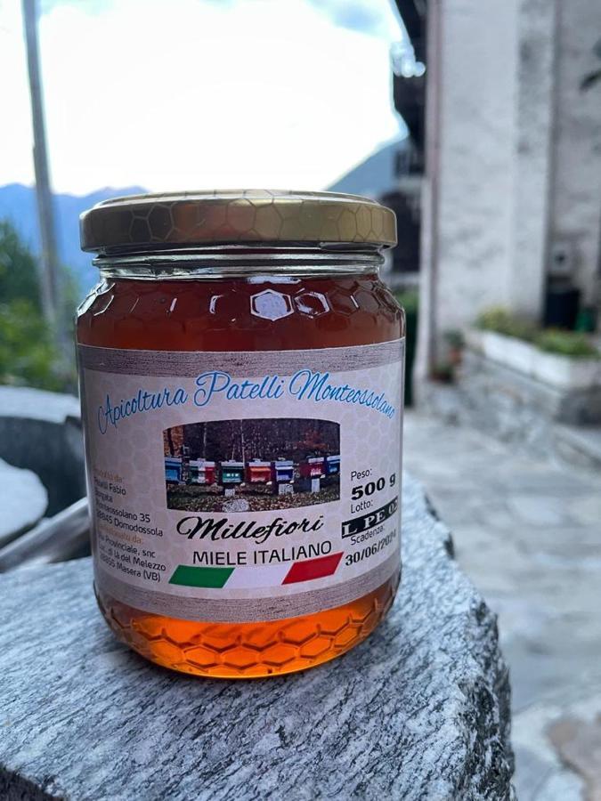 Vila Casa Vacanze La Carbunera Domodossola Exteriér fotografie